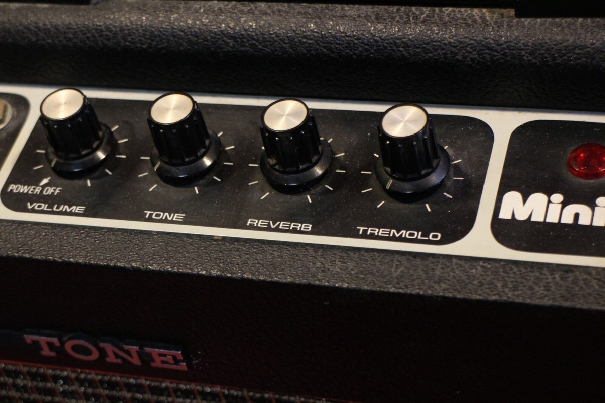 Vintage Ace tone Mini 8 Solid State Amp Made in Japan Vintage Ace tone Mini 8 Solid State Amp Made in Japan