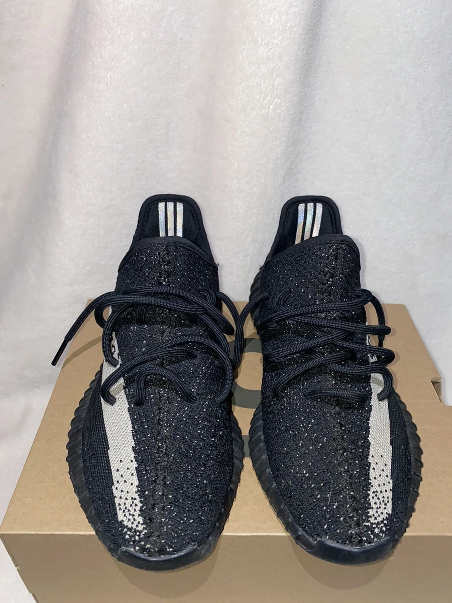 adidas YEEZY BOOST 350 V2 Oreo Re-Release