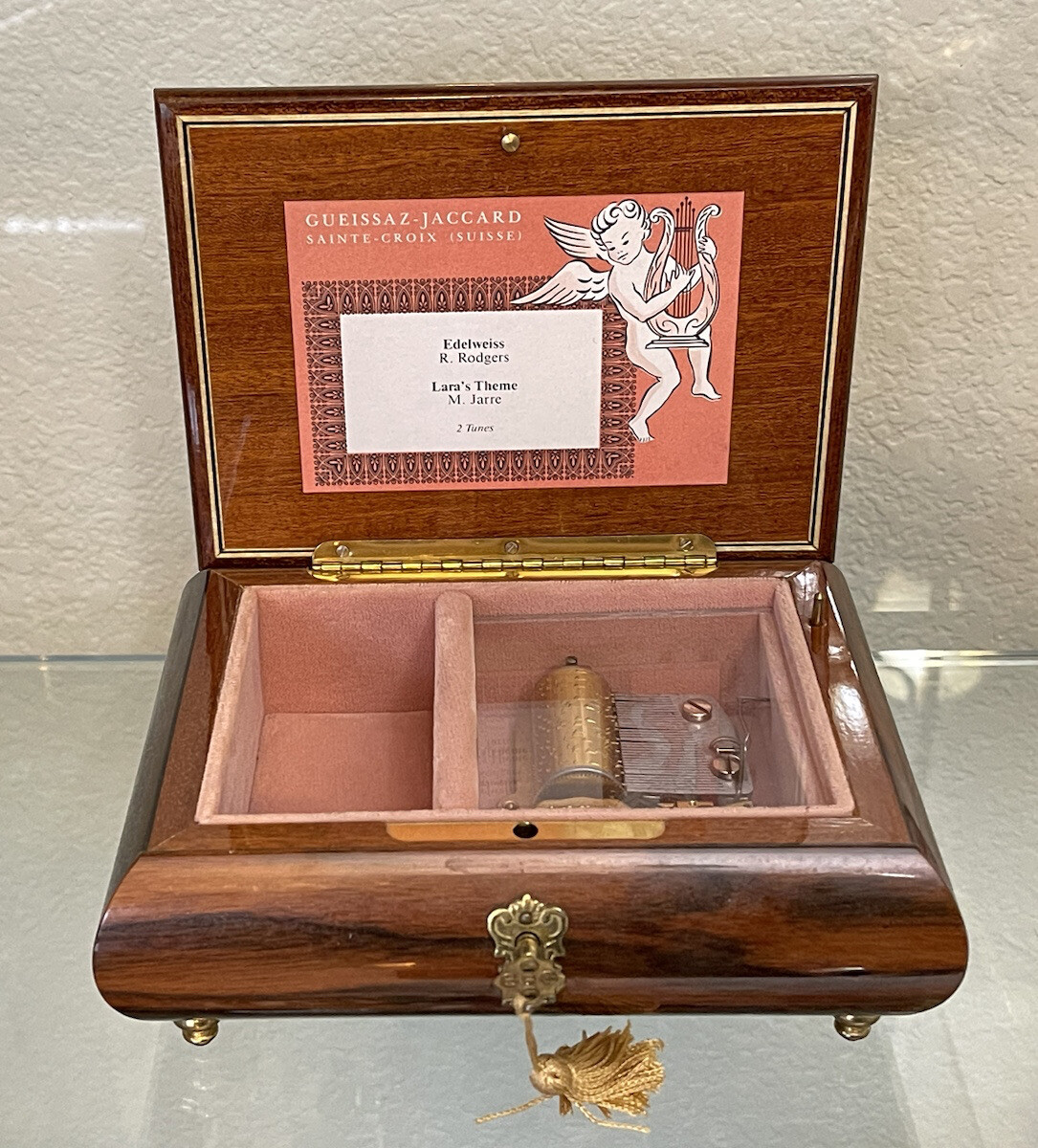 s-l1200.jpg s-l1200.jpg
