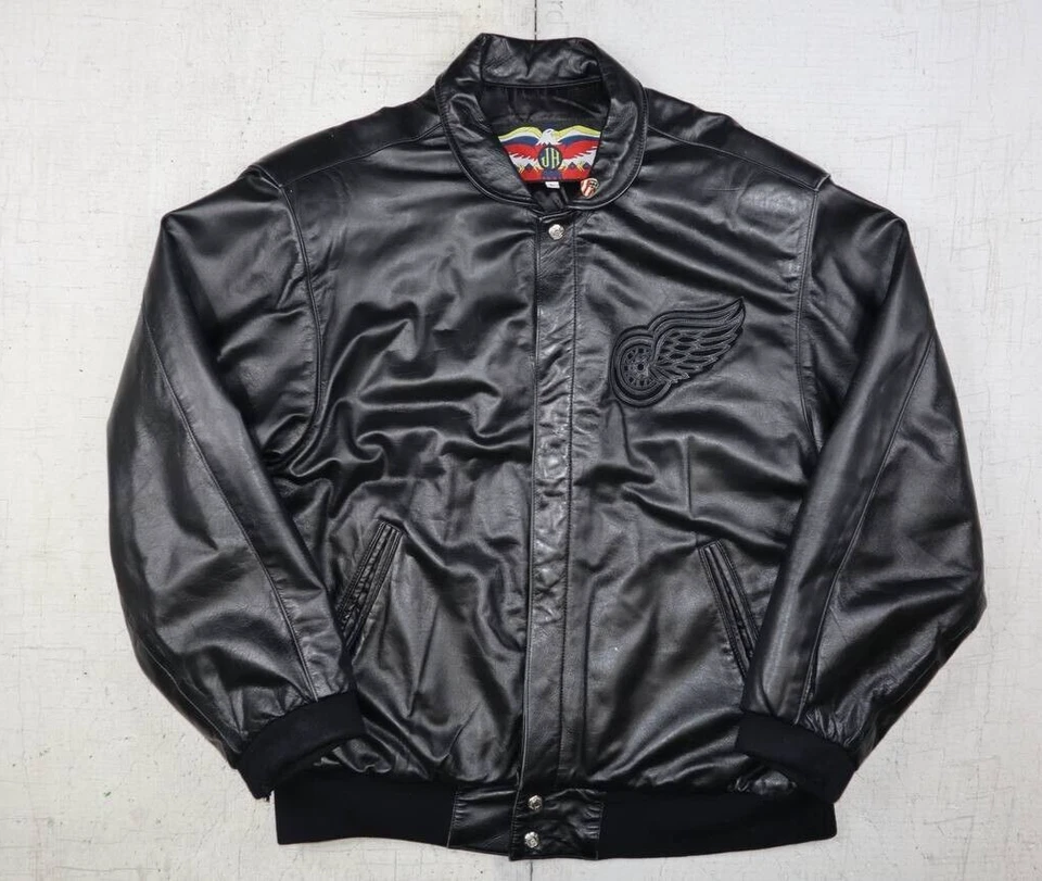 Jaqueta de couro vintage 1995 Detroit Red Wings toda preta design JH tamanho grande - Imagem 2 de 4
