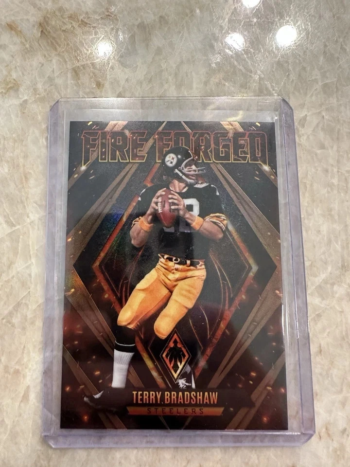 2022 Panini Phoenix Terry Bradshaw Fire Forged Red Parallel /50 SP Pittsburgh - Image 2 of 4