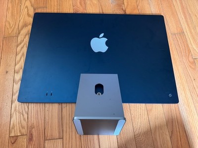 iMac 24'' M1 2021, 8GB Memory, 4480x2520 Retina Display, 256GB Storage