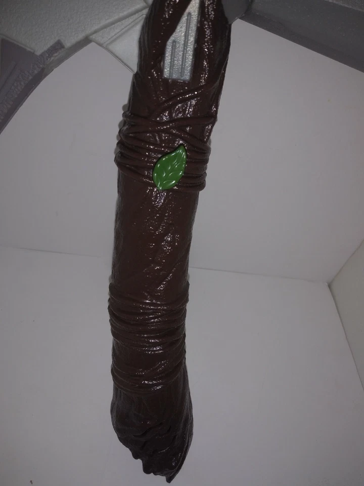 MARVEL THOR STORMBREAKER HACHA ENCANTADA con sonido de trueno FX; Vengadores  Foto 4 de 4