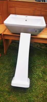 Rak Becken Vollsockel, 560 mm, 2 Hahnlöcher RPP280