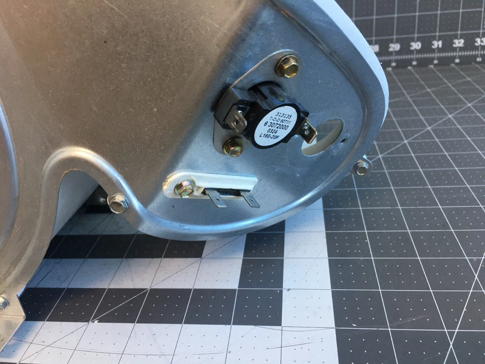 Motor de acionamento por secadora Maytag com ventilador P# 6 3719070 63719070 - Imagem 4 de 4