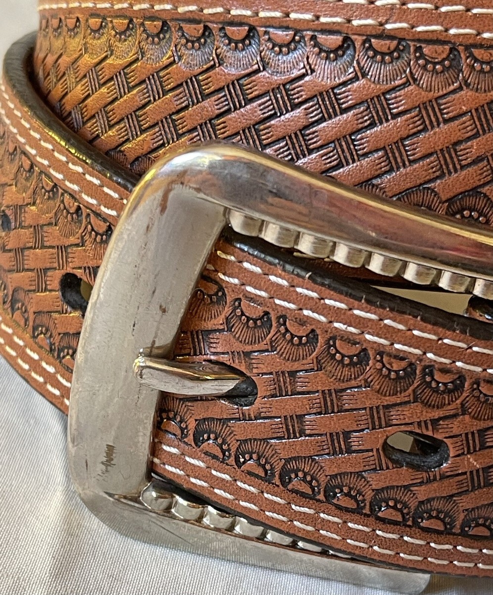 SIZE 44, BROWN TOP GRAIN LEATHER HAND TOOLED WESTERN BELT  display picture 2