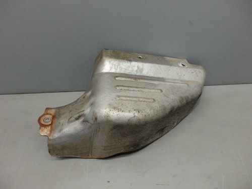VW Passat 3B Variant 2,3 AGZ Hitzeblech Hitzeschutz Abgaskrümmer 071253037B