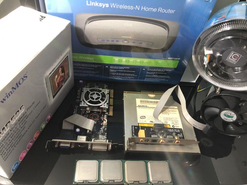 PC Hardware - BUNDLE / NVidia GK / 4x Intel CPU / WLAN Router / Slim Laufwerk - Photo 2/18