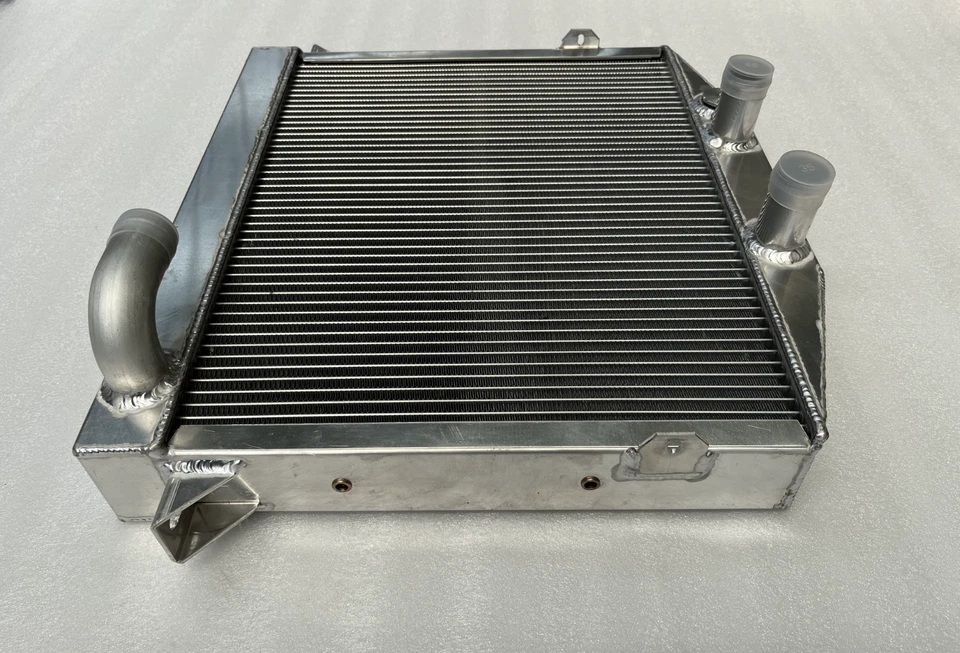 Radiador de aluminio compatible con Jaguar D-Type XK-D 3,4 L 1954-1957 Foto 4 de 4