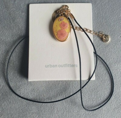 Urban Outfitters DAMEN HALSKETTE MIT ANHÄNGER NEU KOSTENLOSER UK-VERSAND