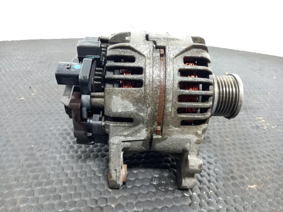 VOLKSWAGEN POLO Alternator 2005-2011 1.4L BMS 045903023H - Image 2 of 4