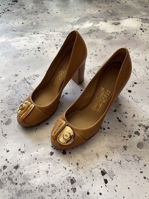 Rare Salvatore Ferragamo Fiamma Keyhole Block Brown Leather Heels Pumps Us 5