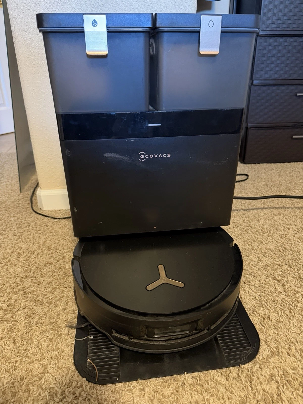 ECOVACS DEEBOT X8 PRO OMNI Robot Vacuum & Mop w/ OMNI Docking Station