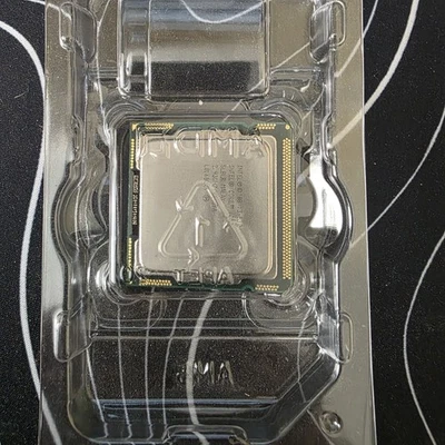 Intel Core i3-530 Intel Core i3 1st Gen. Computer Processors for