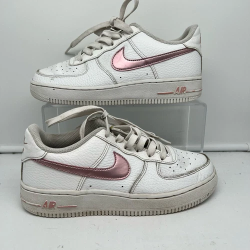 Scarpe Nike Youth 4 Air Force 1 rosa metallizzato rosa bianco CT3839 104 donna 5 5