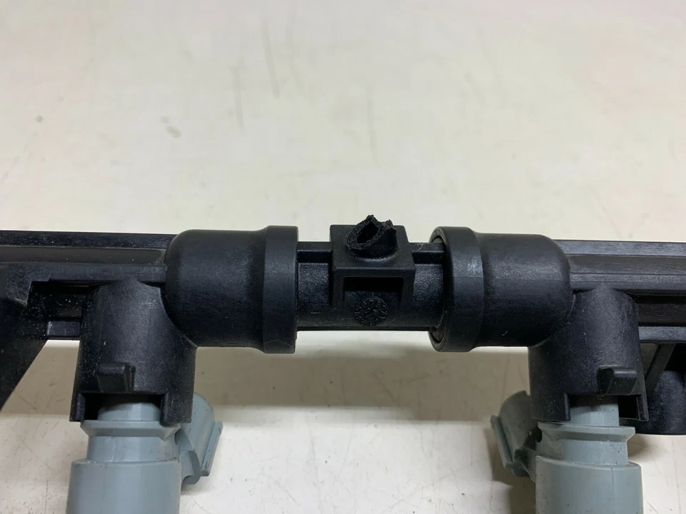 Honda CBR600RR 2009-2013 OEM inyectores secundarios  Foto 2 de 2