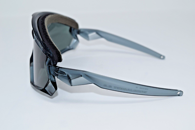 Brand New Oakley Wind Jacket 2.0 Crystal Black with Grey OO9418
