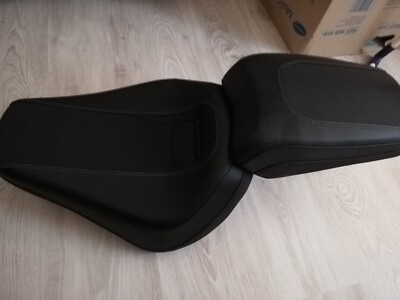 Harley Davidson Breakout M8 Sitzbank Sitze Komplett Seat saddle #767
