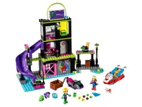 LEGO&reg; DC Super Hero Girls 41238-1 Lena Luthor Kryptomite Factory