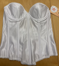 Vintage Empire Intimates Corset White Bustier Size 32A NWT