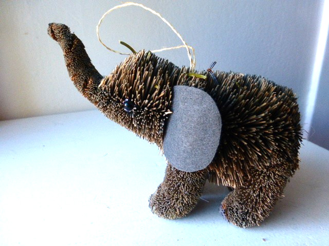 Large Old Bottlebrush    ELEPHANT  Christmas tree Ornament