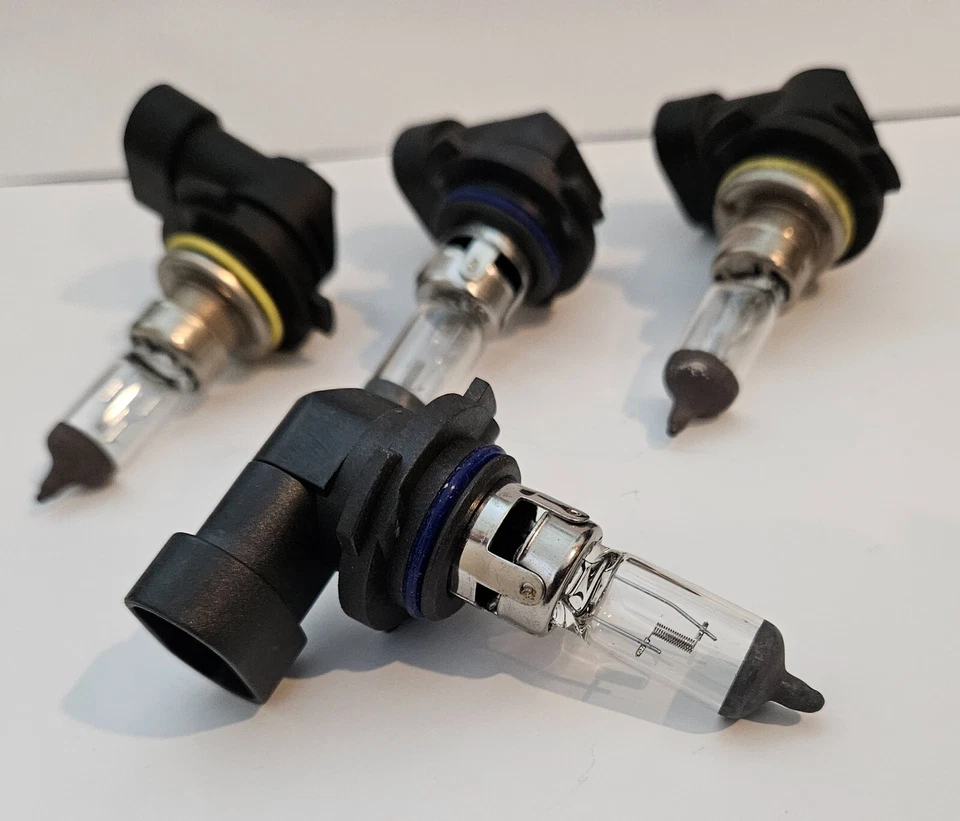 ULTRA 9006 High Performance Headlight 4 Qty. Halogen Bulbs - Изображение 2 из 4