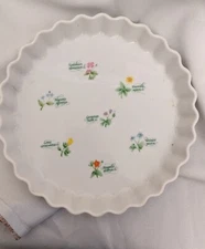 Anchor Ovenware Wildflowers Quiche Dish.