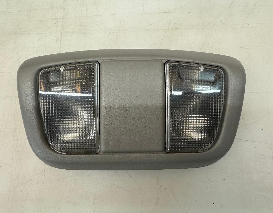 20012004 NISSAN XTERRA OVERHEAD DOME LIGHT P/N 264309Z500 GENUINE OEM