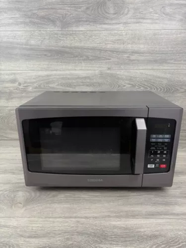 Toshiba EM925A5A-BS 900W Countertop Microwave Oven Black Stainless Steel .9 CuFt