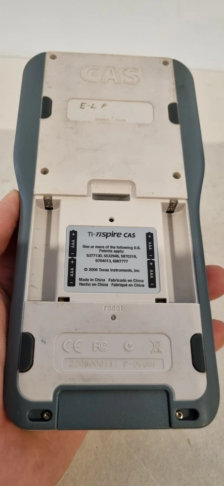 Texas Instruments TI-nspire CAS Graphing Calculator *FOR PARTS* - Image 4 of 4