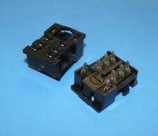 Fuji 263P202 8-pin pc mount socket snap-in Qty=3