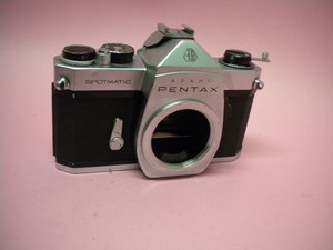 Asahi-Pentax-Spotmatic-SP-35mm-SLR-Film-Camera-Body-Only-Student-Japan