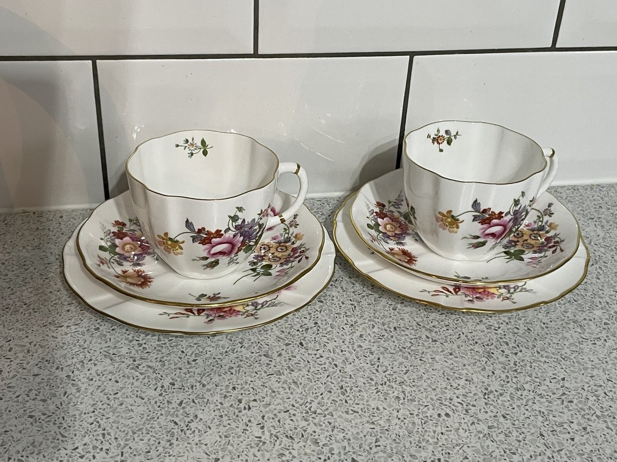 ROYAL CROWN DERBY BONE CHINA 