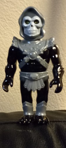 ๐ค๐ฅ MOTU ๐ฅ SKELETOR ๐ฅ SOFUBI ๐ฅSUPER7 ๐ฅ RARE BLACK/GREY SKELETOR JAPAN ๐ฅ๐ค - Picture 8 of 12