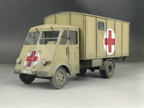 Camión de camión ambulancia 1/35 construido Segunda Guerra Mundial 3,5 t AHN con refugio modelo - Imagen 3 de 12