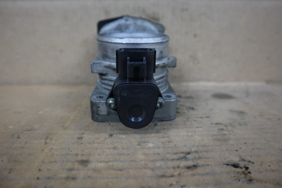 Unidad de control del cuerpo del acelerador del motor Mini Cooper 2010 2011 1,6 L OEM A2C53279370 Foto 4 de 4