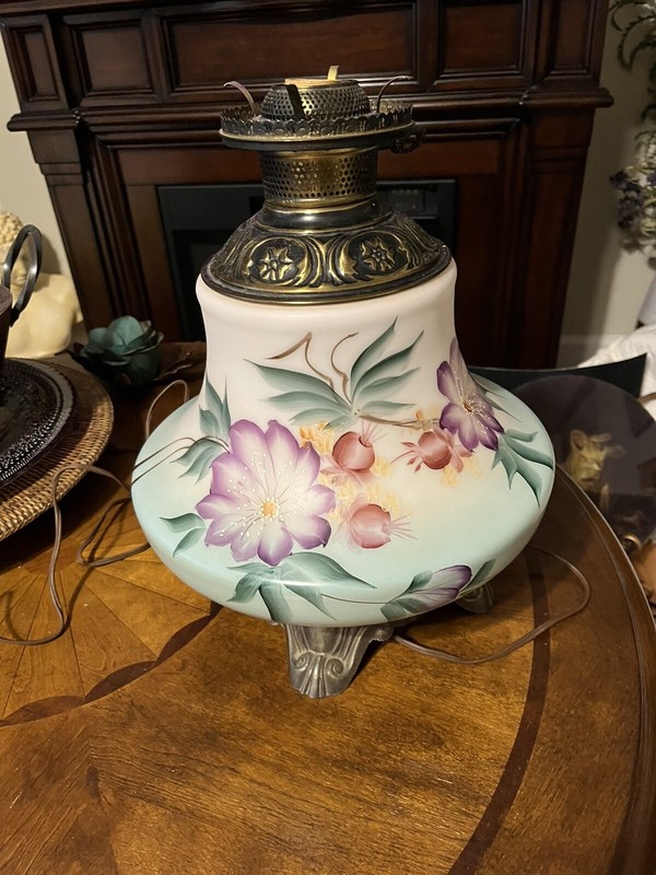 Antique GWTW Parlor Banquet Oil Lamp Base Floral- converted Electric M
