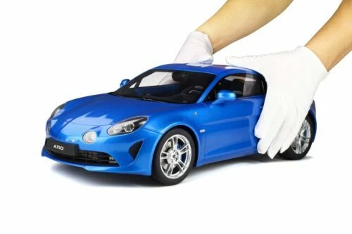 Articoli di modellismo statico scala 1:8 per Renault