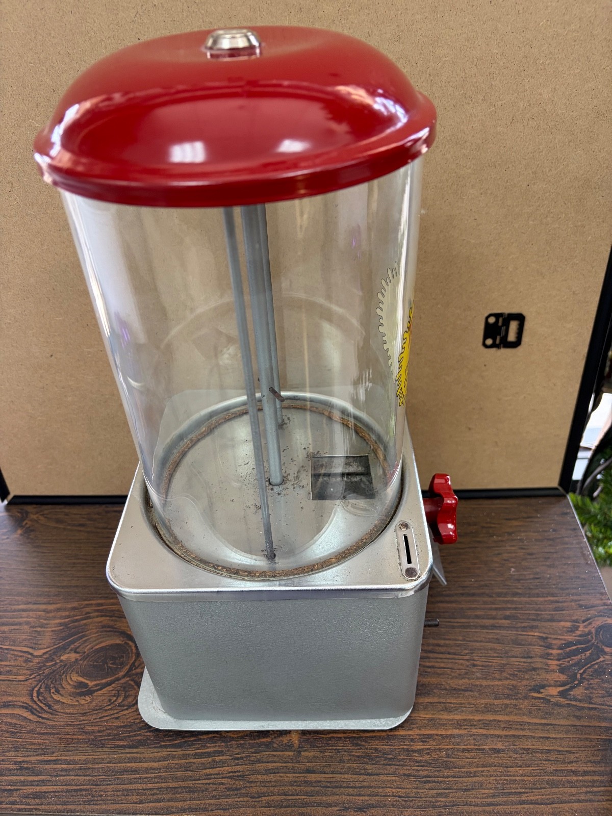 Hawkeye One Cent gumball machine Extra Nice!!