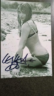 LESLEY ANNE DOWN Authentic Hand Signed Autograph 4X6 PHOTO / SEXY FAMOUS ACTRESS