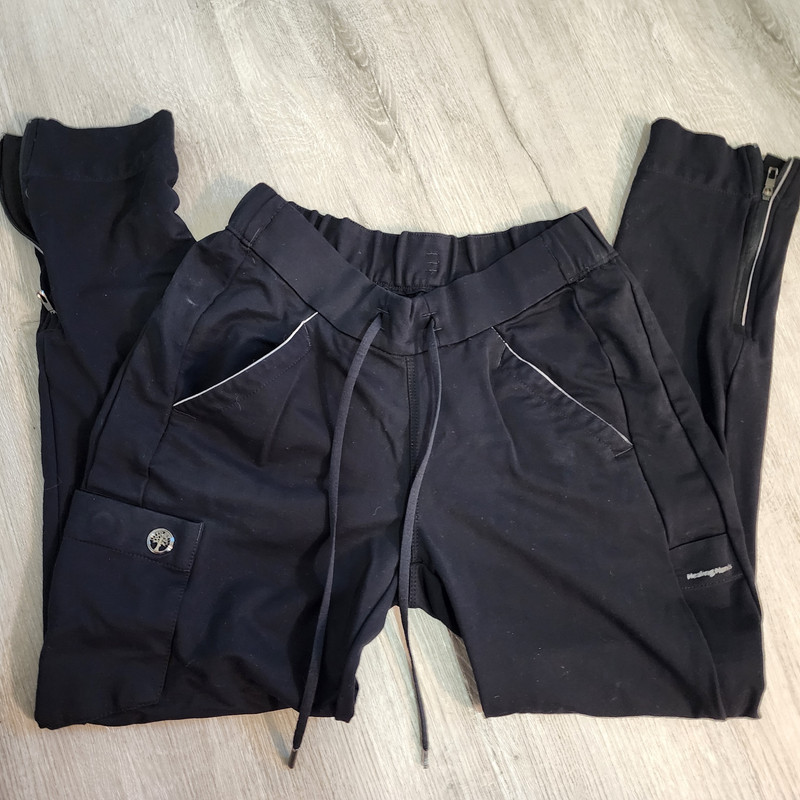 HEALING HANDS black scrub pants- size XSP