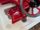 ERTL NEW HOLLAND 100th ANNIVERSARY ENGINE 1/8 SCALE DIE CAST METAL ON WHEELS NIB — photo 5