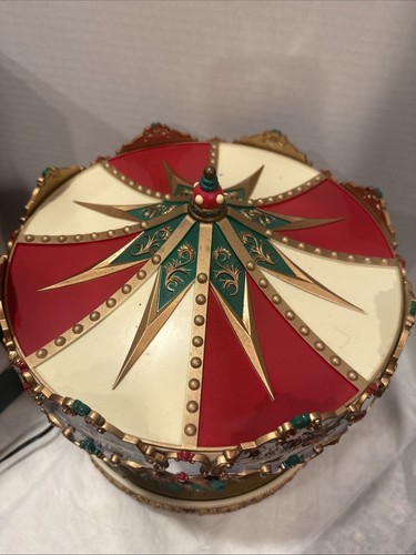 1997 Mr. Christmas "THE CAROUSEL" Animated, 30 Songs With Box Works Great! - Picture 7 of 16
