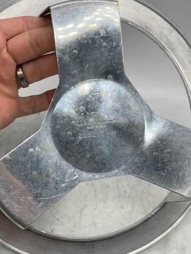 Vintage 9-1/2" x 3" Mirro Casserole Dish ALUMINUM; LID & STAND #2032 1/2 - Picture 10 of 10