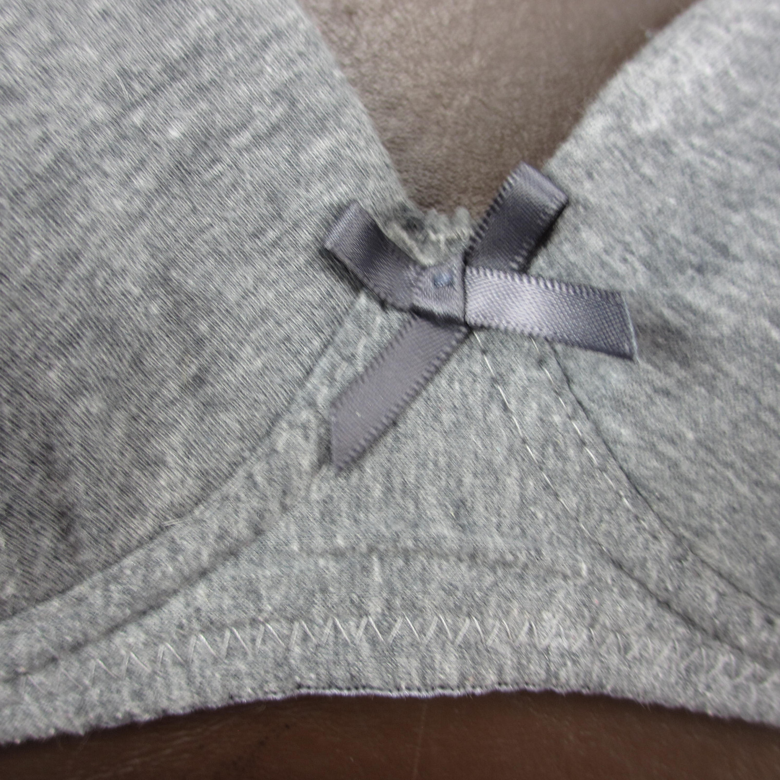 Sofra Bra 36C Gray Padded Wireless Adjustable Cla… - image 3