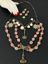 Fashion Victorian Style Romantic Necklace Tiered Collar Brass Tone Pink Beads