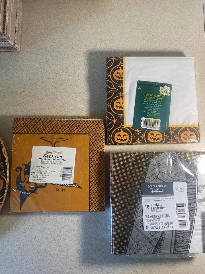 Halloween Party Supplies Decorations Lot Plates Napkins - Image 3 of 4