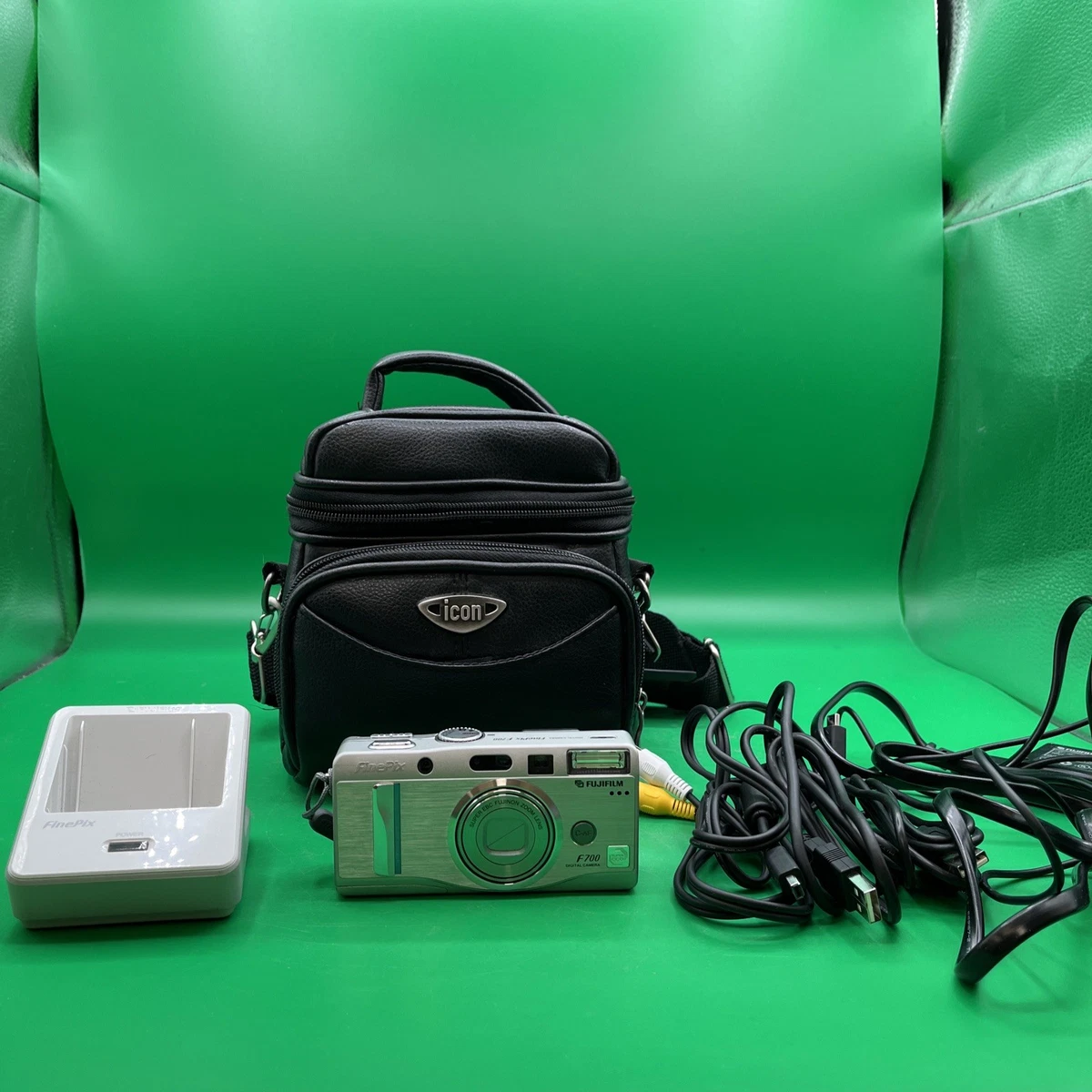 Fujifilm FinePix F700 Digital Cameras for Sale - Shop New & Used