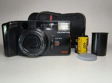 OLYMPUS AZ-1 ZOOM LENS CAMERA 35-70mm 1:3.5-6.7 w/ Black Padded Pouch & Film
