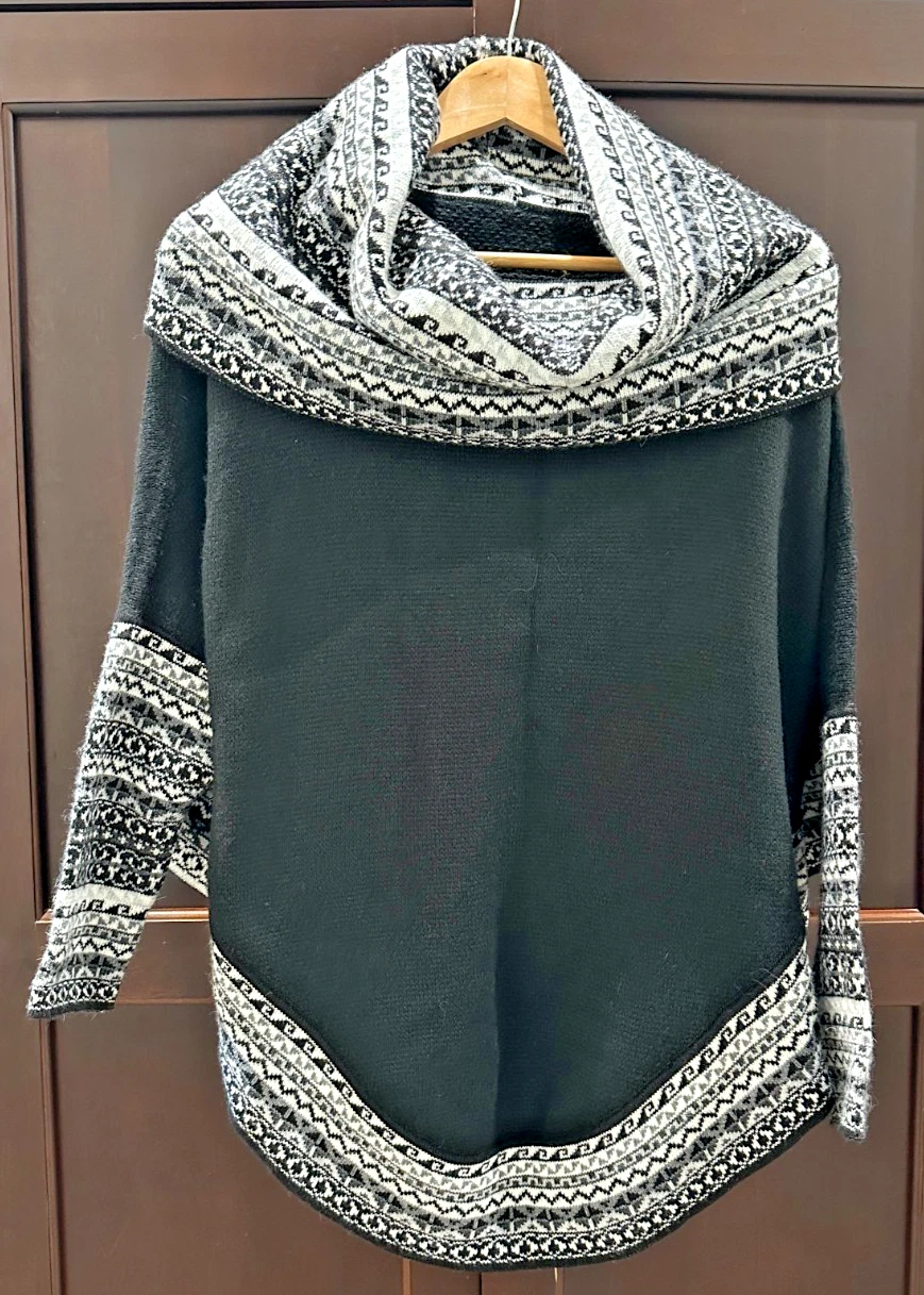 Sweater/ Poncho Marino Wool Black with Knit Aztec Design